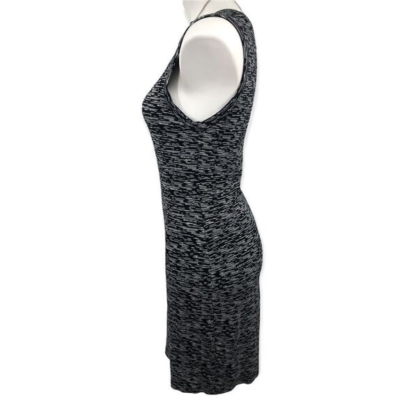 41 Hawthorn sleeveless sweater material sheath - Picture 3 of 6